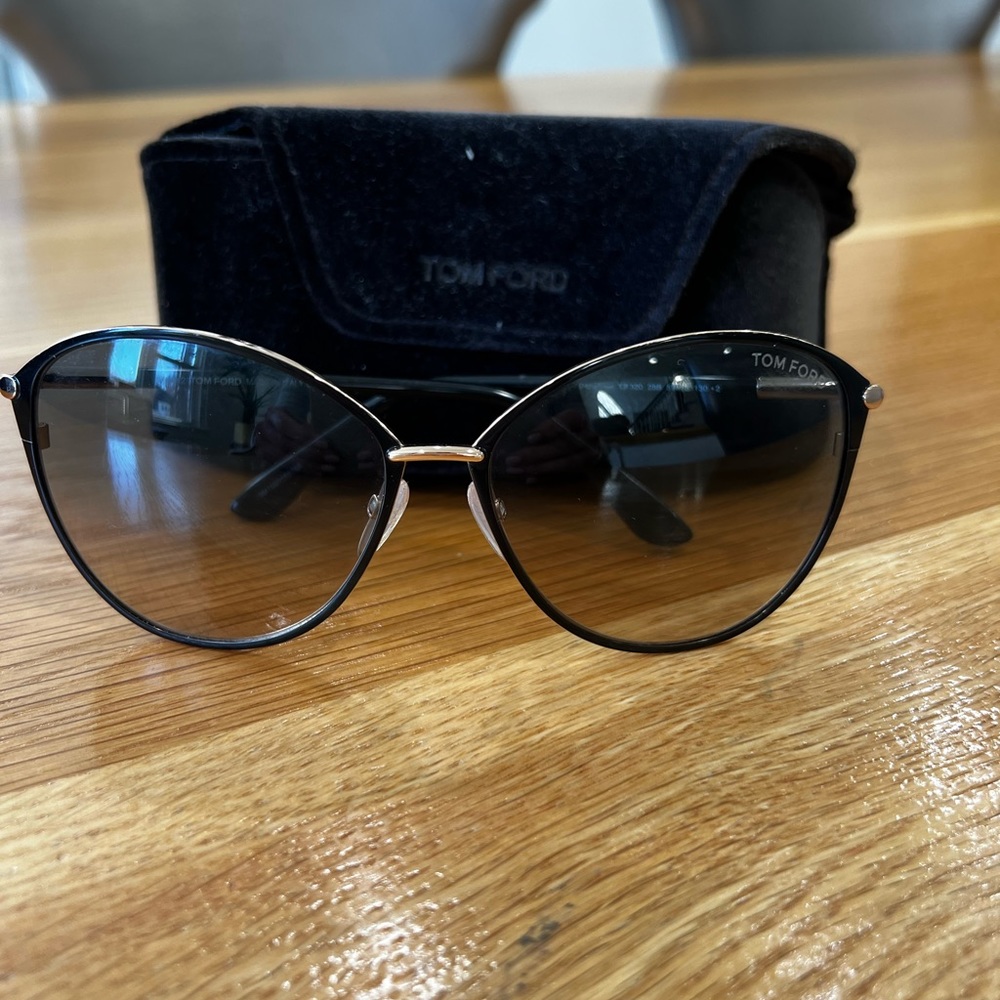 TOM FORD SUNGLASSES
